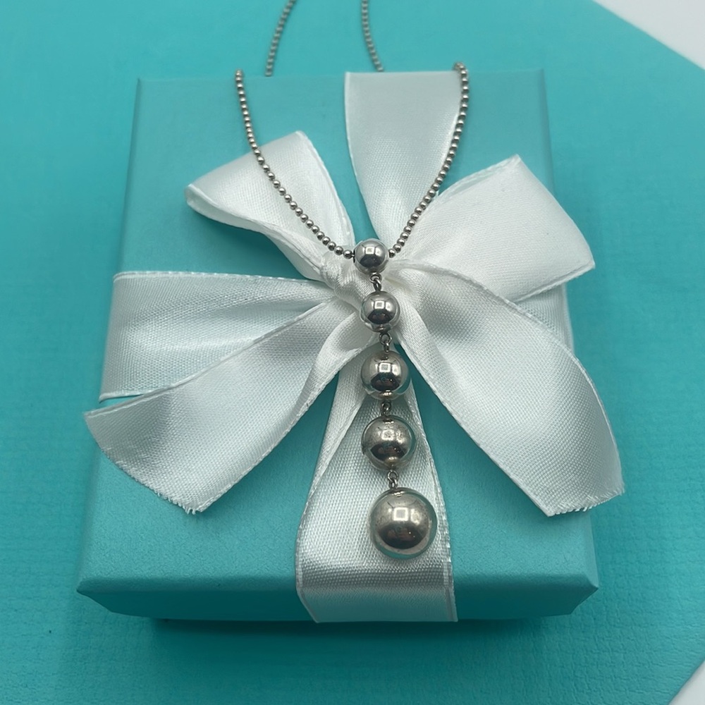 ❤️ Tiffany & Co Drop Ball Bead Graduated Necklace